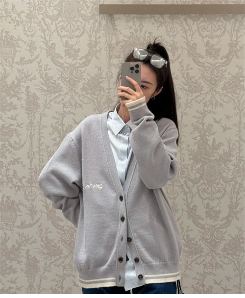 D I O R 디올 Tag 울 알파카 저지 가디건 레플리카 4번 이미지 - 의류 | 세미샵 레플리카 사이트