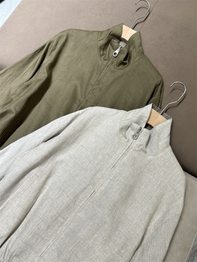 Loro Piana 로로피아나 마이크로파이버 스톰 시스템 윈드메이트 봄버 레플리카 4번 이미지 - 의류 | 세미샵 레플리카 사이트