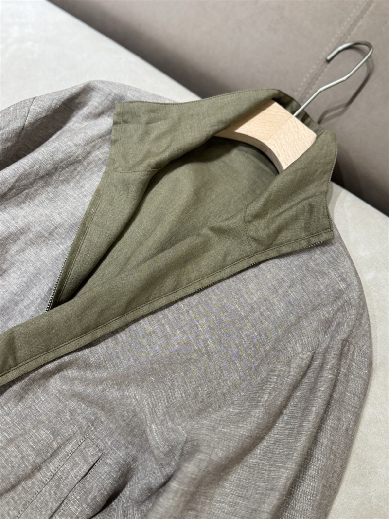 Loro Piana 로로피아나 마이크로파이버 스톰 시스템 윈드메이트 봄버 레플리카 16번 이미지 - 의류 | 세미샵 레플리카 사이트