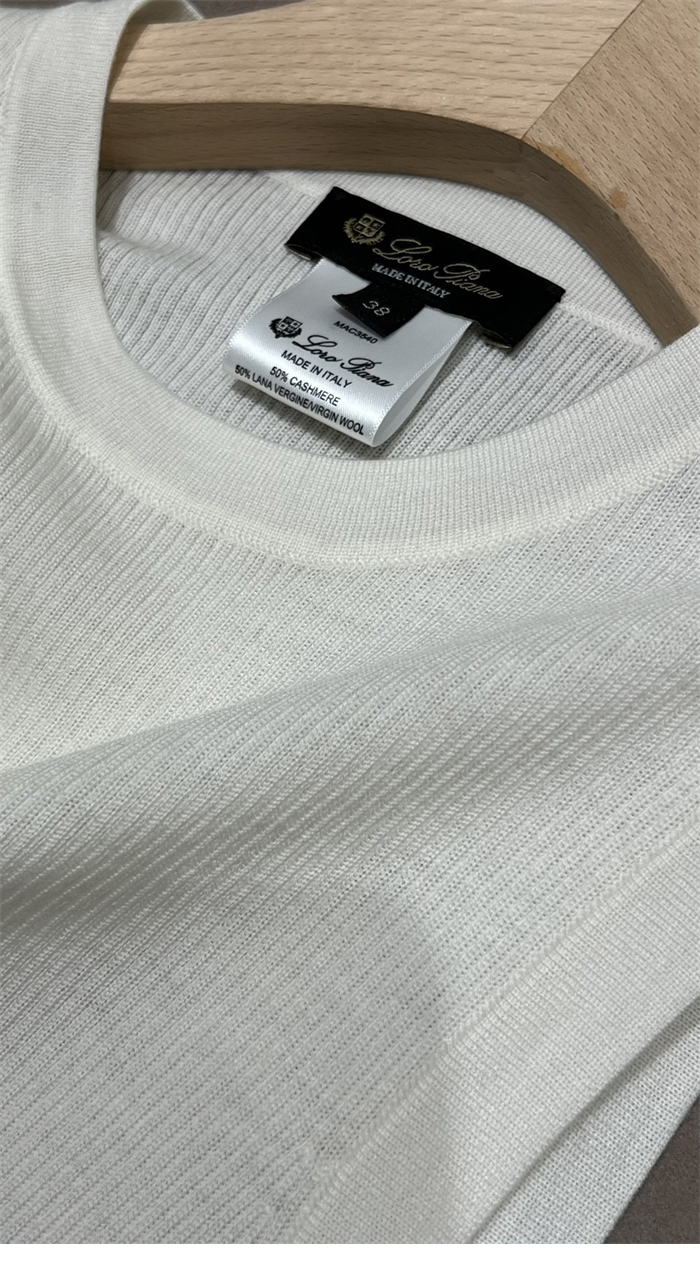 Loro Piana 로로피아나 캐시미어 나시 5컬러 레플리카 9번 이미지 - 의류 | 세미샵 레플리카 사이트