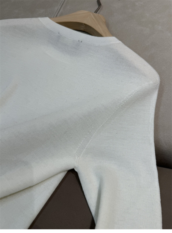 Loro Piana 로로피아나 캐시미어 라운드 니트 5컬러 레플리카 14번 이미지 - 의류 | 세미샵 레플리카 사이트