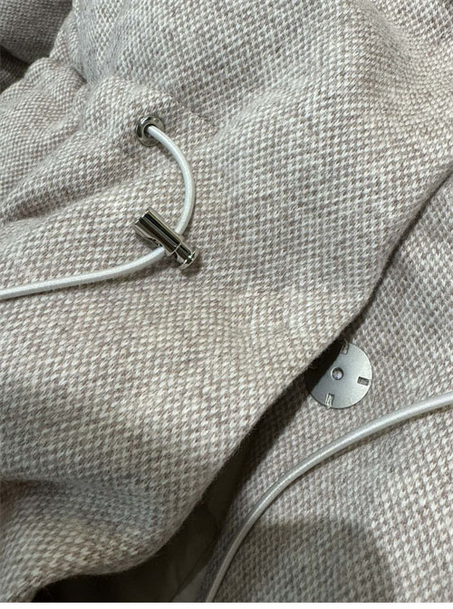 Loro Piana 로로피아나 24FW 로고 패치 밍크퍼 구스다운 패딩 점퍼 레플리카 8번 이미지 - 의류 | 세미샵 레플리카 사이트