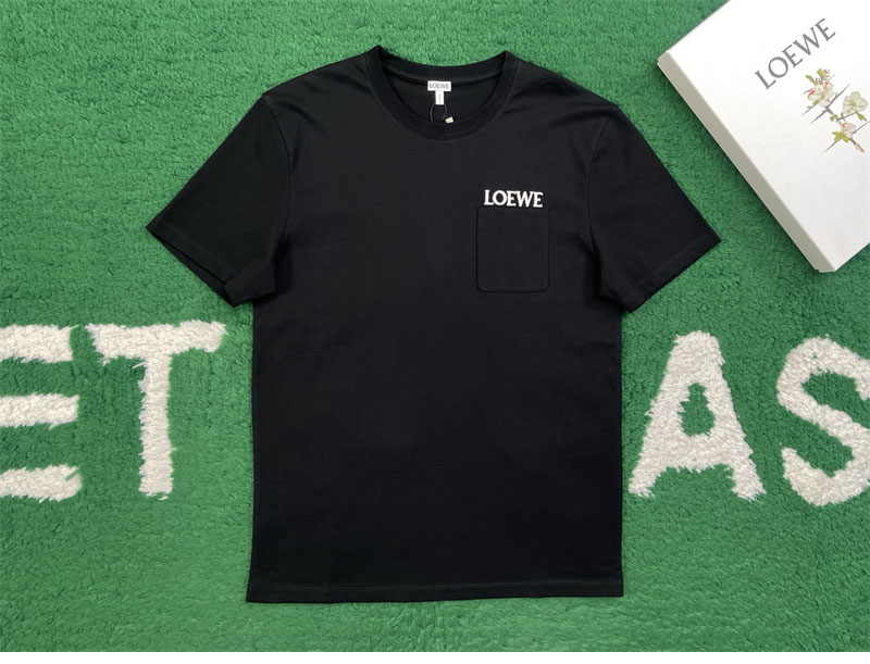 로에베 로에베 로고 자수 포켓 크루넥 반팔 티셔츠 레플리카 18번 이미지 - 의류 | 세미샵 레플리카 사이트