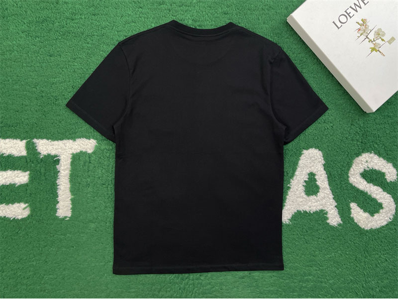 로에베 로에베 로고 자수 포켓 크루넥 반팔 티셔츠 레플리카 3번 이미지 - 의류 | 세미샵 레플리카 사이트