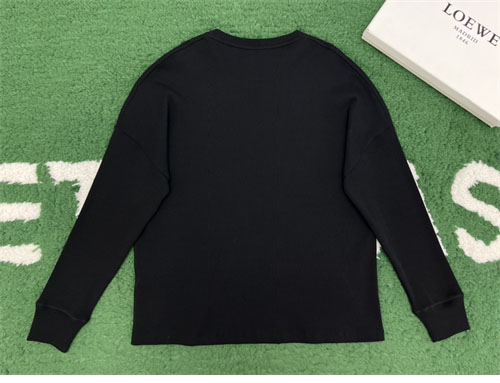 Loewe 로에베 아나그램 로고 롱슬리브 티셔츠 2컬러 레플리카 3번 이미지 - 의류 | 세미샵 레플리카 사이트
