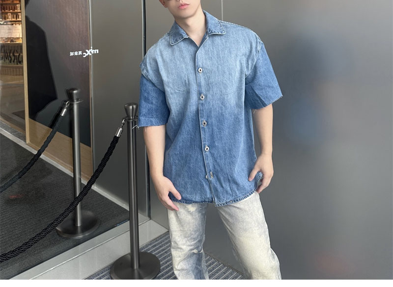 로에베 로에베 아나그램 워시드 데님 숏슬리브 셔츠 레플리카 5번 이미지 - 의류 | 세미샵 레플리카 사이트