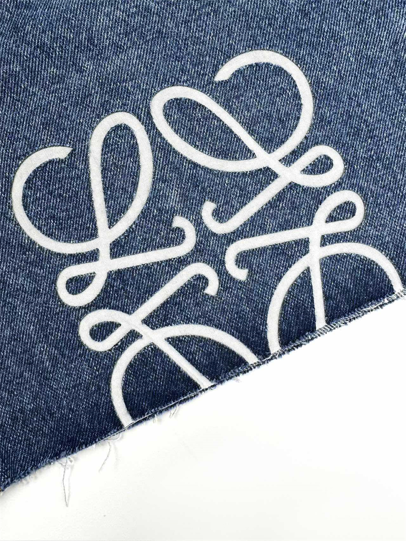 로에베 로에베 아나그램 컷아웃 데님 버뮤다 숏 팬츠 레플리카 11번 이미지 - 의류 | 세미샵 레플리카 사이트