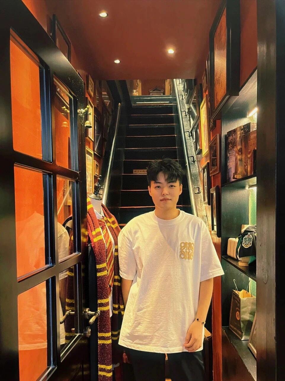 Loewe 로에베 이비자 테리 로고 코튼 져지 반팔 티셔츠 “3COLOR” 레플리카 7번 이미지 - 의류 | 세미샵 레플리카 사이트