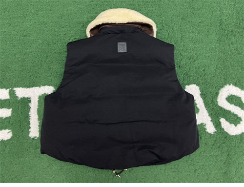 Loewe 로에베 코튼 퍼퍼 베스트 2컬러 레플리카 4번 이미지 - 의류 | 세미샵 레플리카 사이트