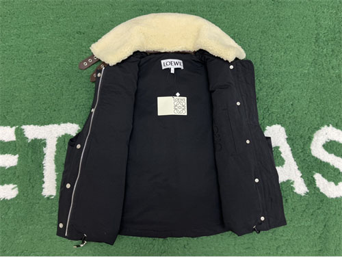 Loewe 로에베 코튼 퍼퍼 베스트 2컬러 레플리카 5번 이미지 - 의류 | 세미샵 레플리카 사이트