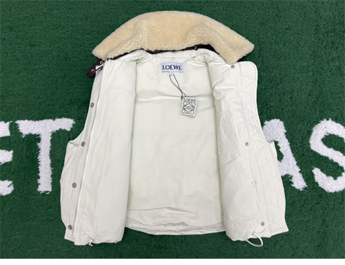 Loewe 로에베 코튼 퍼퍼 베스트 2컬러 레플리카 22번 이미지 - 의류 | 세미샵 레플리카 사이트