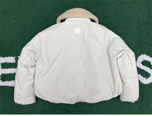 Loewe 로에베 테크니컬 코튼 퍼퍼 자켓 2컬러 레플리카 16번 이미지 - 의류 | 세미샵 레플리카 사이트