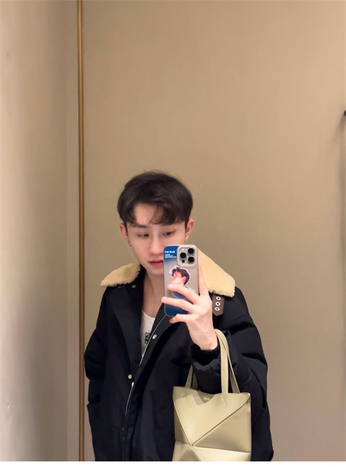 Loewe 로에베 테크니컬 코튼 퍼퍼 자켓 2컬러 레플리카 29번 이미지 - 의류 | 세미샵 레플리카 사이트