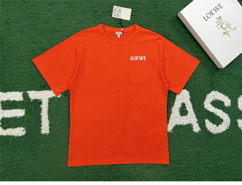 로에베 로에베 포켓 로고 릴랙스 핏 코튼 티셔츠 레플리카 19번 이미지 - 의류 | 세미샵 레플리카 사이트