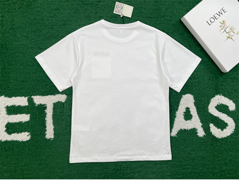 로에베 로에베 포켓 로고 릴랙스 핏 코튼 티셔츠 레플리카 25번 이미지 - 의류 | 세미샵 레플리카 사이트