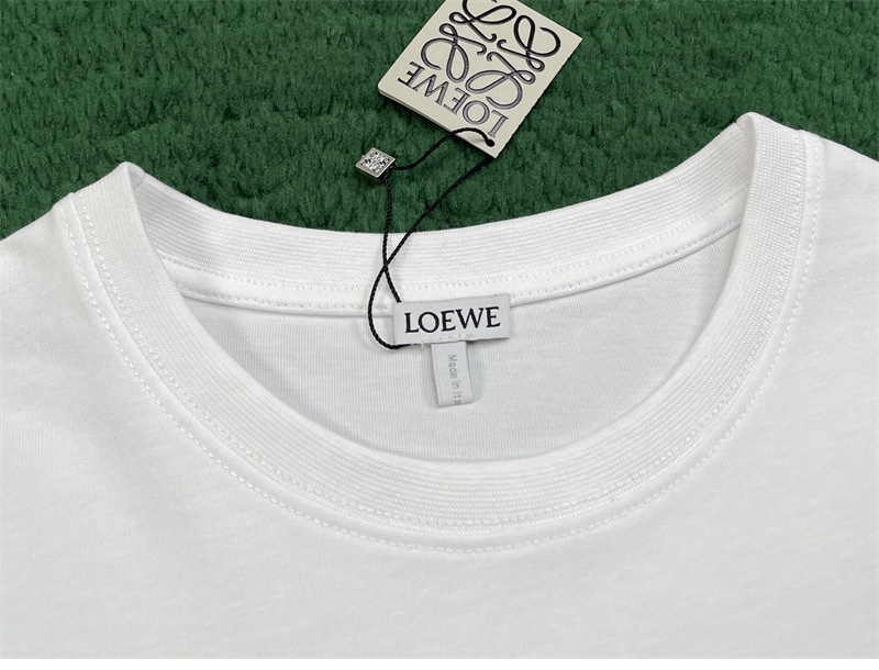 로에베 로에베 퓨처리스트 캣츠 아나그램 크루넥 반팔 티셔츠 레플리카 9번 이미지 - 의류 | 세미샵 레플리카 사이트