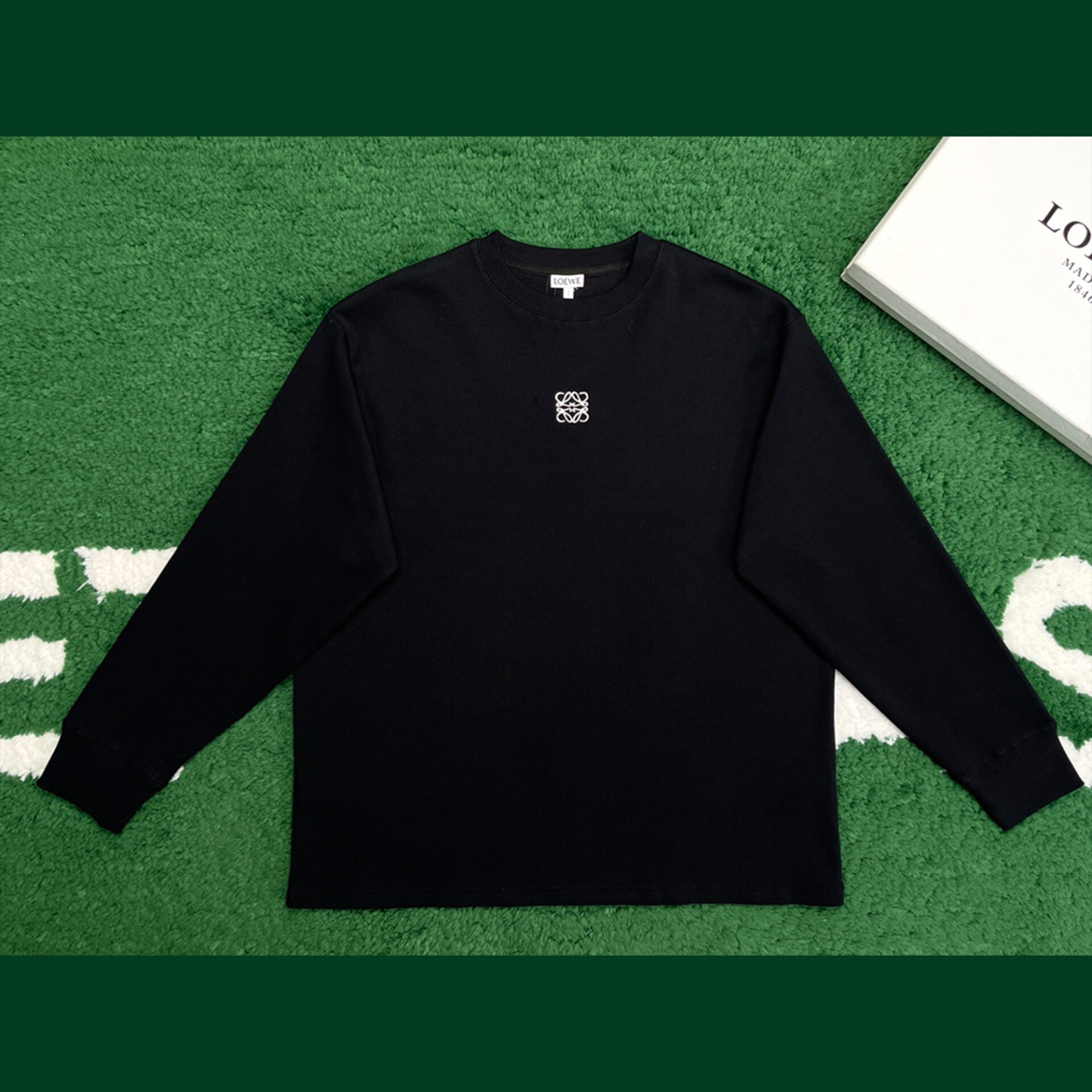 Loewe 로에베 24SS 아나그램 롱 슬리브 티셔츠 블랙 레플리카 1번 이미지 - 의류 | 세미샵 레플리카 사이트