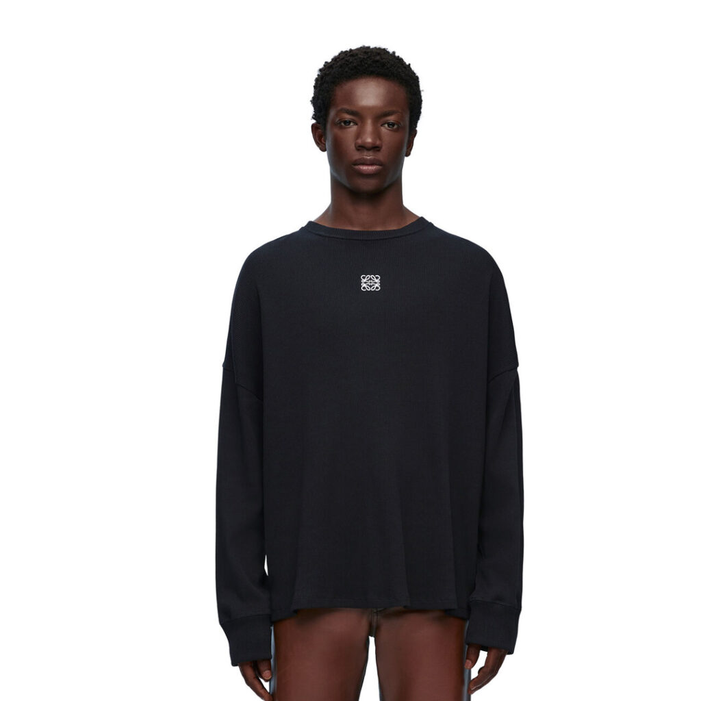 Loewe 로에베 24SS 아나그램 롱 슬리브 티셔츠 블랙 레플리카 2번 이미지 - 의류 | 세미샵 레플리카 사이트