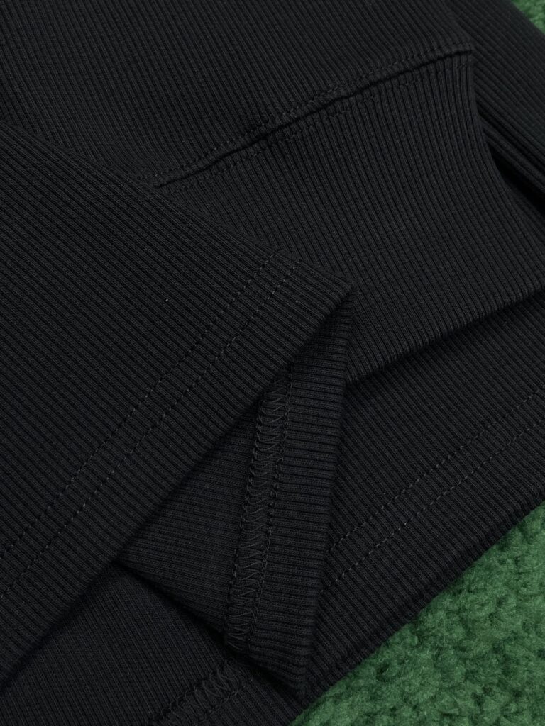 Loewe 로에베 24SS 아나그램 롱 슬리브 티셔츠 블랙 레플리카 8번 이미지 - 의류 | 세미샵 레플리카 사이트