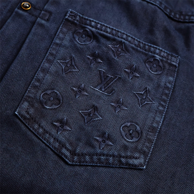 Louis Vuitton 루이비통 가먼트 다이드 데님 타입 II 트러커 재킷 다크 네이비 레플리카 10번 이미지 - 의류 | 세미샵 레플리카 사이트