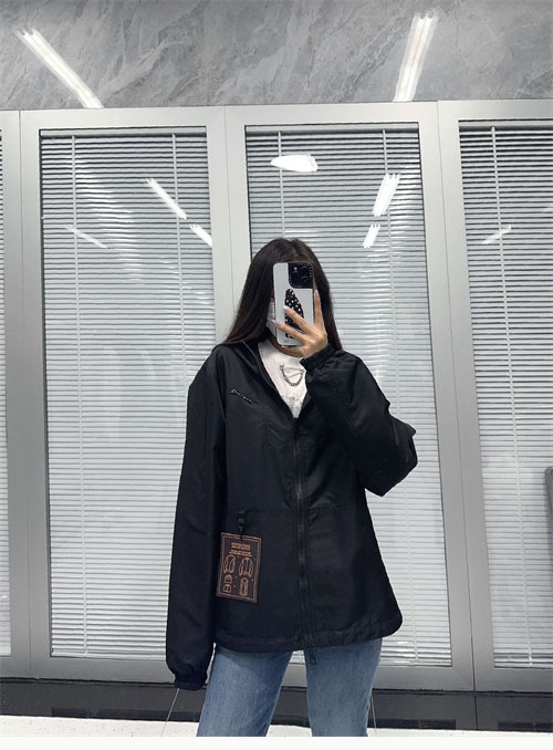 Louis Vuitton 루이비통 리버서블 윈드브레이커 모노그램 3컬러 레플리카 3번 이미지 - 의류 | 세미샵 레플리카 사이트