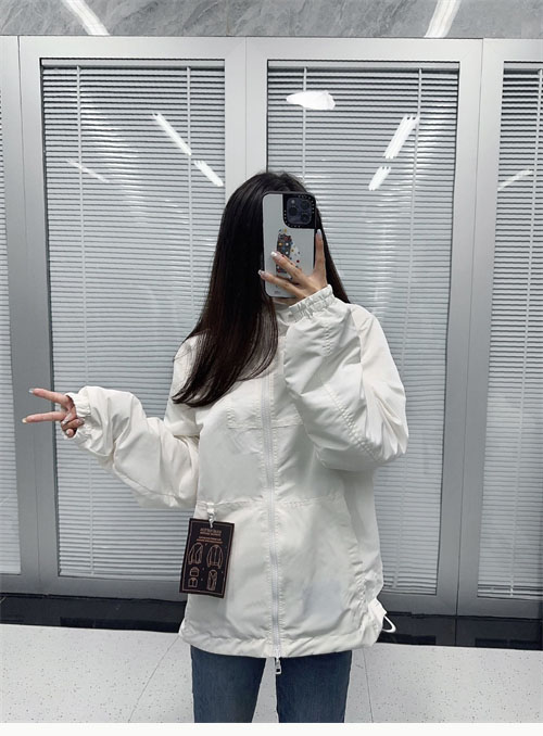 Louis Vuitton 루이비통 리버서블 윈드브레이커 모노그램 3컬러 레플리카 5번 이미지 - 의류 | 세미샵 레플리카 사이트