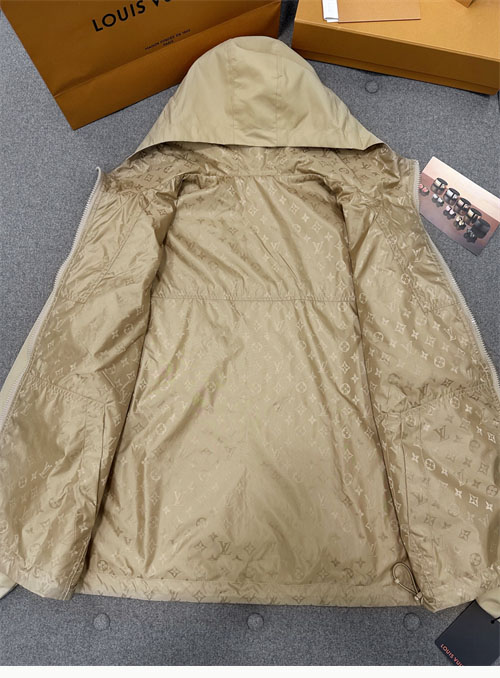 Louis Vuitton 루이비통 리버서블 윈드브레이커 모노그램 3컬러 레플리카 9번 이미지 - 의류 | 세미샵 레플리카 사이트