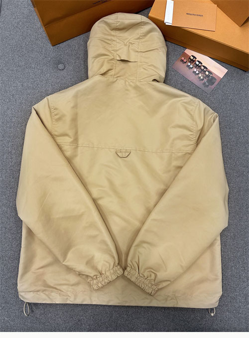 Louis Vuitton 루이비통 리버서블 윈드브레이커 모노그램 3컬러 레플리카 13번 이미지 - 의류 | 세미샵 레플리카 사이트