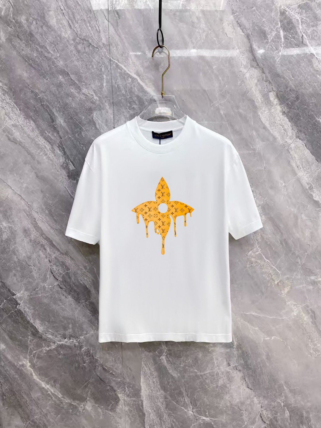 루이비통 루이비통 모노그램 드리핑 플라워 티셔츠 레플리카 10번 이미지 - 의류 | 세미샵 레플리카 사이트