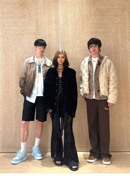 Louis Vuitton 루이비통 모노그램 리버서블 나일론 윈드브레이커 레플리카 14번 이미지 - 의류 | 세미샵 레플리카 사이트