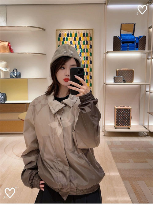 Louis Vuitton 루이비통 모노그램 리버서블 나일론 윈드브레이커 레플리카 19번 이미지 - 의류 | 세미샵 레플리카 사이트