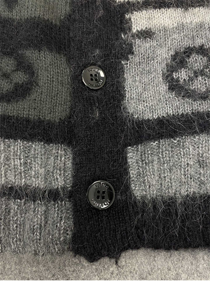 루이비통 루이비통 모노그램 모헤어 니트 가디건 레플리카 13번 이미지 - 의류 | 세미샵 레플리카 사이트