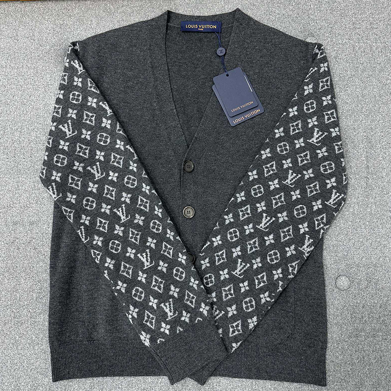 Louis Vuitton 루이비통 모노그램 믹스 캐시미어 V넥 가디건 레플리카 1번 이미지 - 의류 | 세미샵 레플리카 사이트