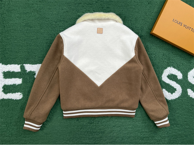 루이비통 루이비통 모노그램 블루종 위드 시어링 카라 자켓（레어） 레플리카 2번 이미지 - 의류 | 세미샵 레플리카 사이트