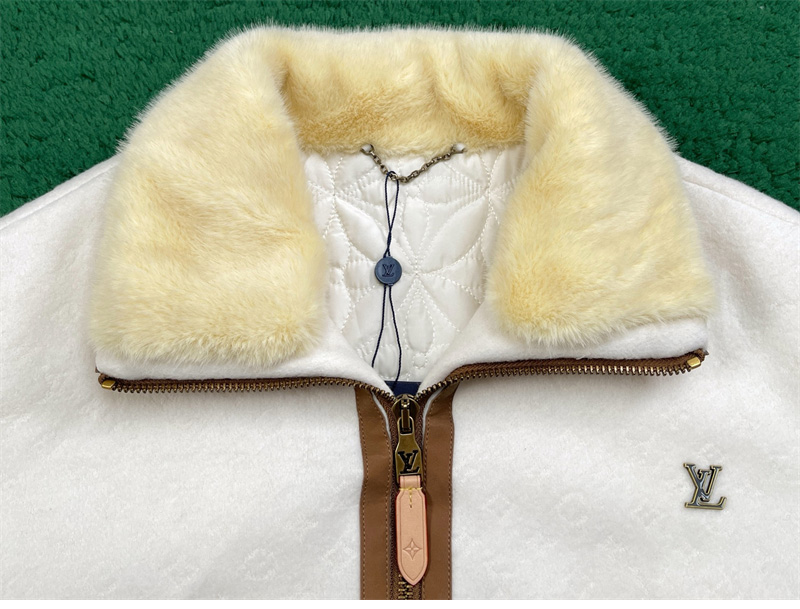 루이비통 루이비통 모노그램 블루종 위드 시어링 카라 자켓（레어） 레플리카 17번 이미지 - 의류 | 세미샵 레플리카 사이트
