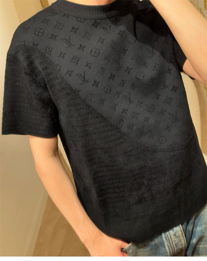 Louis Vuitton 루이비통 모노그램 스트라이프 그래픽 자카드 크루넥 반팔 티셔츠 레플리카 3번 이미지 - 의류 | 세미샵 레플리카 사이트