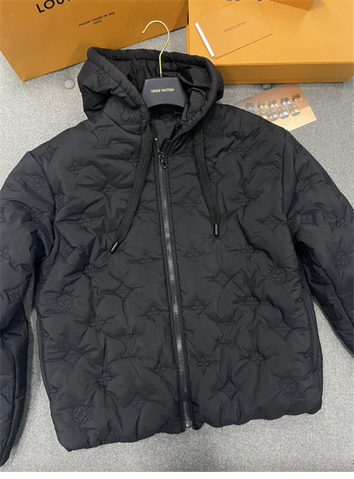 루이비통 루이비통 모노그램 퀼티드 후디 블루종 레플리카 11번 이미지 - 의류 | 세미샵 레플리카 사이트