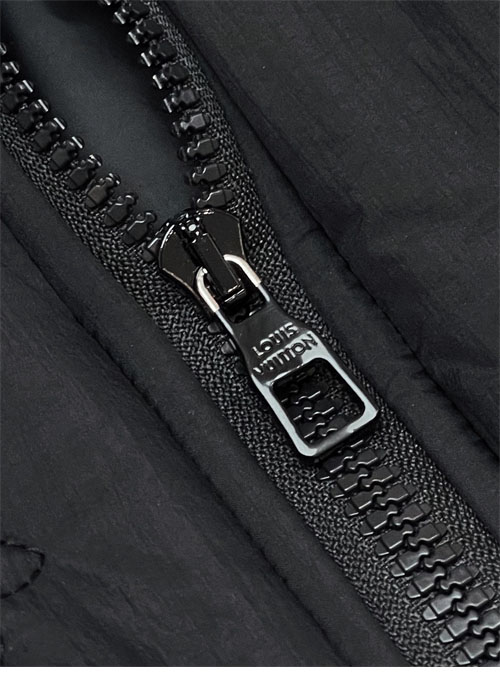 Louis Vuitton 루이비통 모노그램 퀼티드 후디 블루종 2컬러 레플리카 9번 이미지 - 의류 | 세미샵 레플리카 사이트