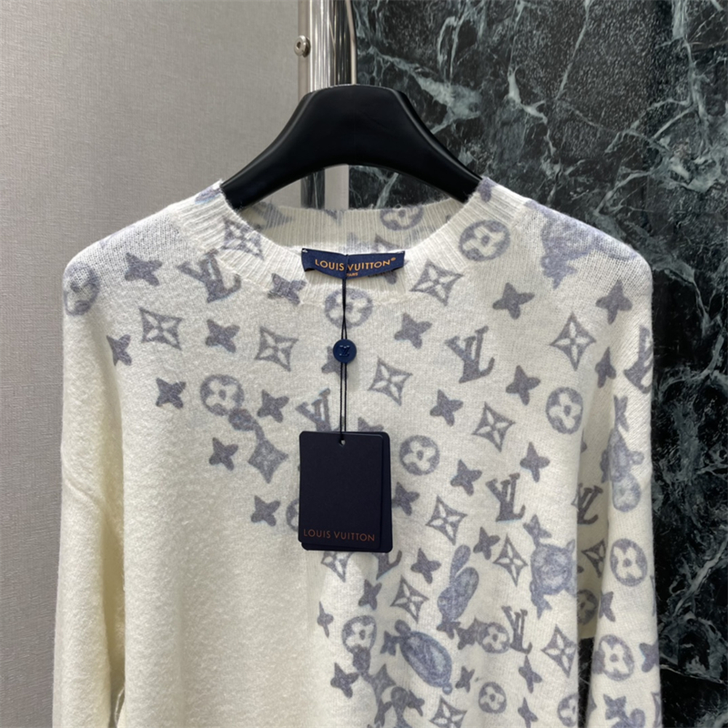 루이비통 루이비통 모노그램 프린트 레이어드 풀오버 레플리카 7번 이미지 - 의류 | 세미샵 레플리카 사이트