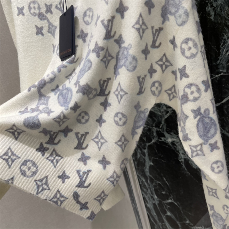 루이비통 루이비통 모노그램 프린트 레이어드 풀오버 레플리카 5번 이미지 - 의류 | 세미샵 레플리카 사이트