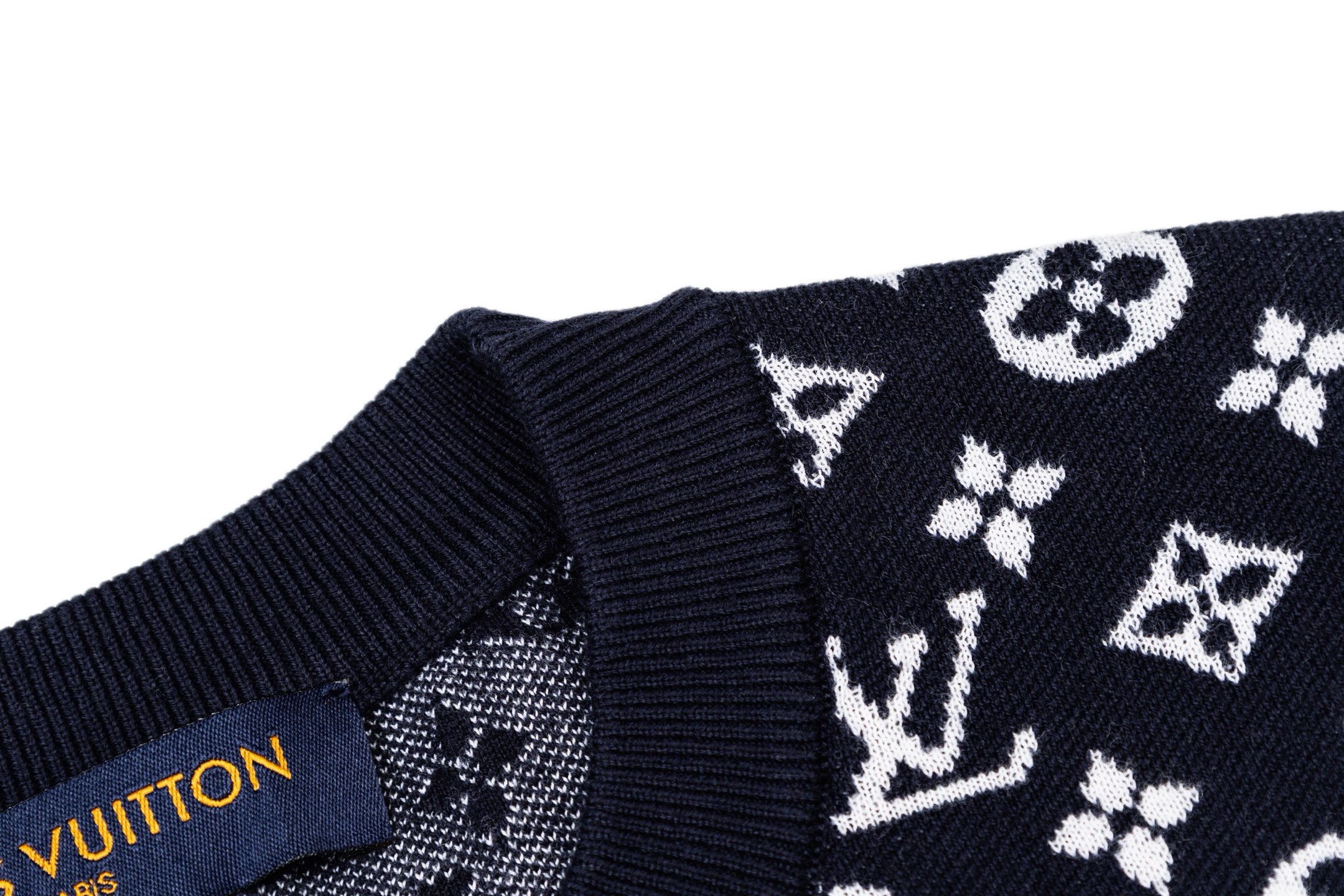 루이비통 루이비통 믹스드 모노그램 자카드 티셔츠 레플리카 4번 이미지 - 의류 | 세미샵 레플리카 사이트