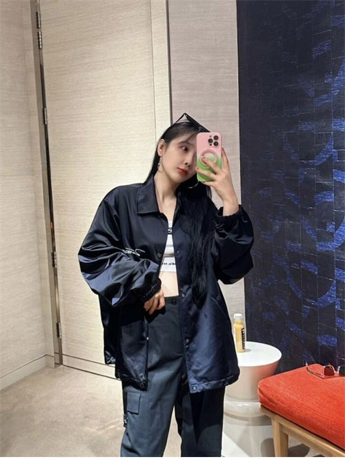 Louis Vuitton 루이비통 백로고 코치 자켓 1ABZG5 레플리카 2번 이미지 - 의류 | 세미샵 레플리카 사이트