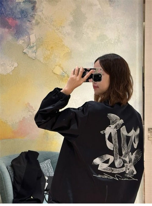 Louis Vuitton 루이비통 백로고 코치 자켓 1ABZG5 레플리카 4번 이미지 - 의류 | 세미샵 레플리카 사이트