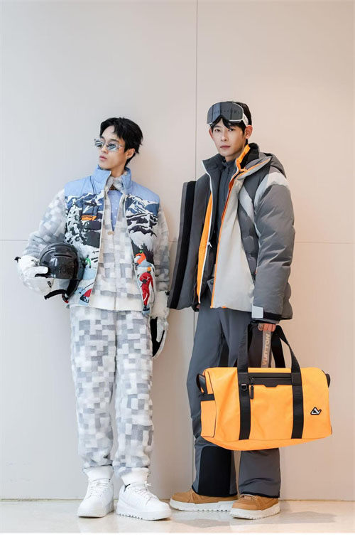 Louis Vuitton 루이비통 스키 SKI 패딩 조끼 베스트 레플리카 12번 이미지 - 의류 | 세미샵 레플리카 사이트