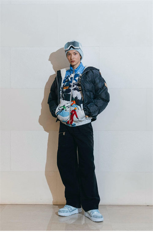 Louis Vuitton 루이비통 스키 SKI 패딩 조끼 베스트 레플리카 16번 이미지 - 의류 | 세미샵 레플리카 사이트