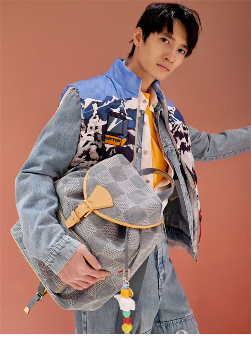 Louis Vuitton 루이비통 스키 SKI 패딩 조끼 베스트 레플리카 17번 이미지 - 의류 | 세미샵 레플리카 사이트