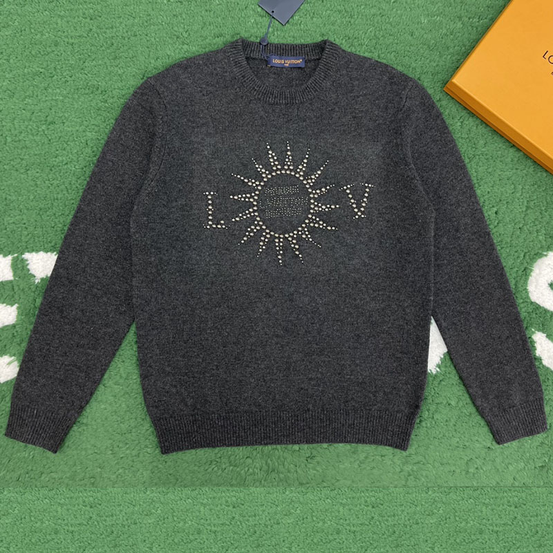 Louis Vuitton 루이비통 스터드LV 엠벨리시드 롱 슬리브드 메리노 울 크루넥 레플리카 1번 이미지 - 의류 | 세미샵 레플리카 사이트