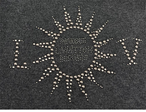 Louis Vuitton 루이비통 스터드LV 엠벨리시드 롱 슬리브드 메리노 울 크루넥 레플리카 8번 이미지 - 의류 | 세미샵 레플리카 사이트