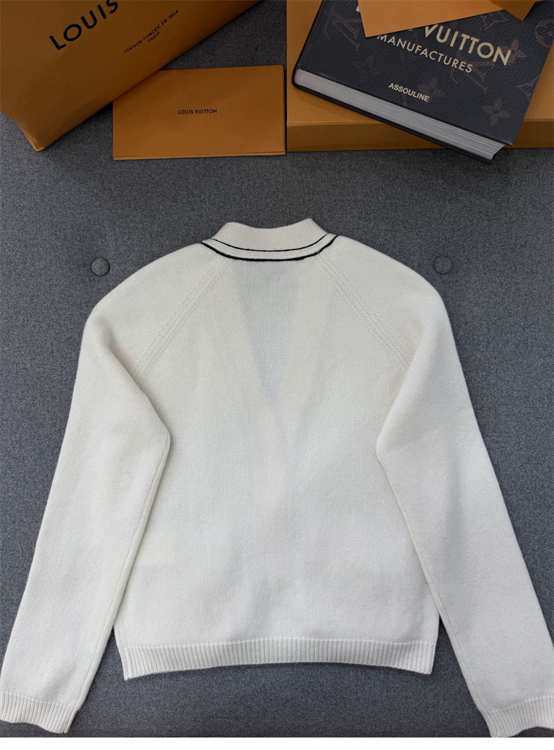 루이비통 루이비통 스트라이프 엑센트 가디건 （터보） 레플리카 17번 이미지 - 의류 | 세미샵 레플리카 사이트