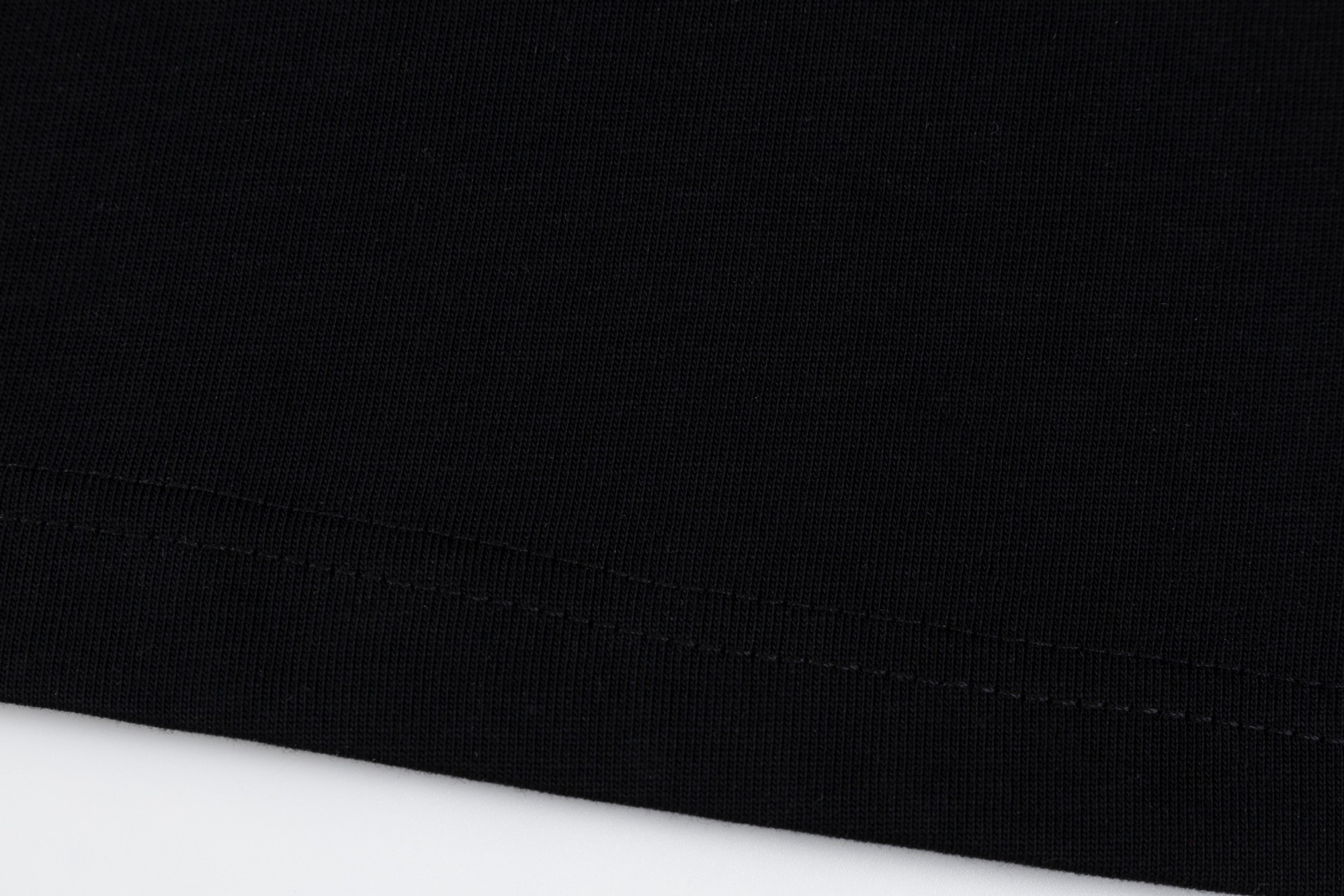 루이비통 루이비통 스팟 로고 티셔츠 레플리카 5번 이미지 - 의류 | 세미샵 레플리카 사이트